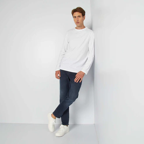 dark blue straight fit jeans